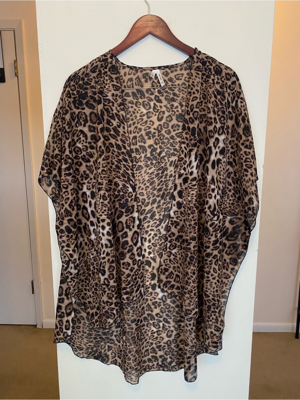 Truth NYC Leopard Print Kimono Sheer Boho Cover Up Women’s Small Medium